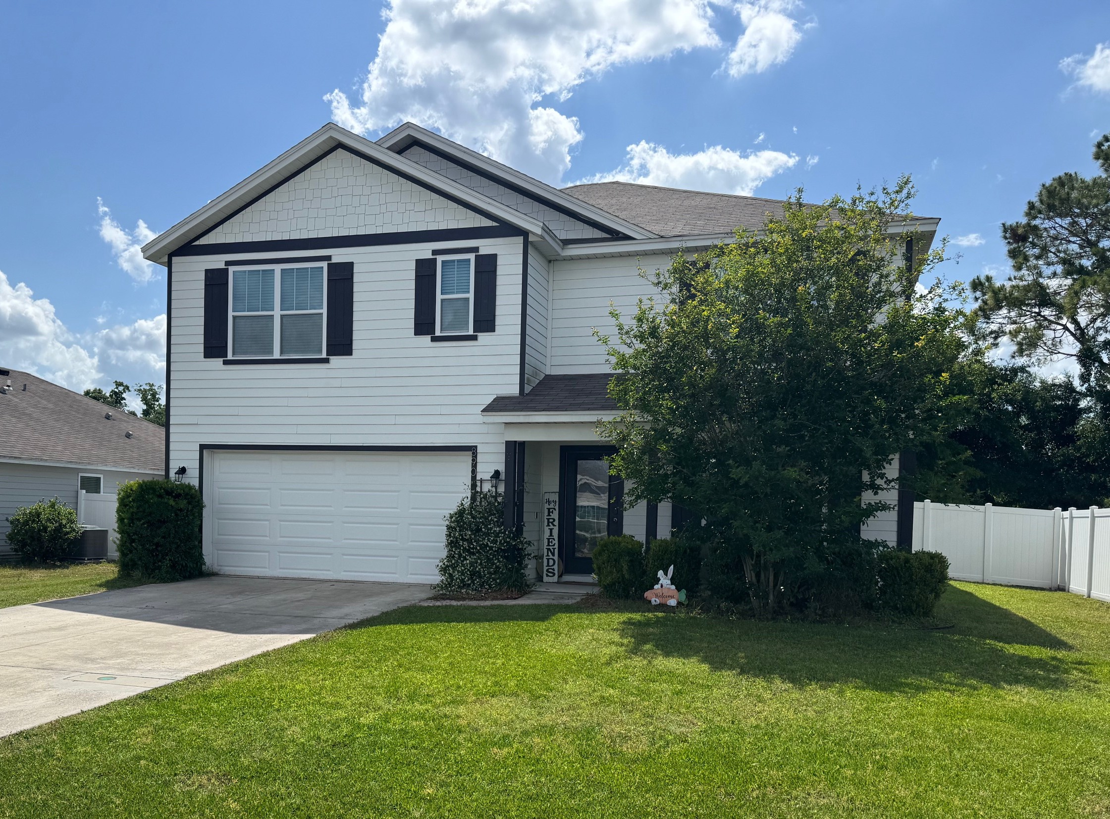 890 Northwest 253 Drive